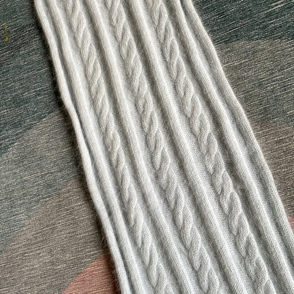 Light Blue Rabbits Fur & Lambswool Knit Braided Scarf - Picture 7 of 10